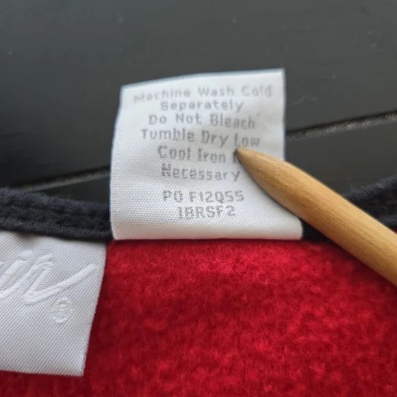 Vintage Blair Cat Vest Red Fleece Size XL Buttons Tuxedo Black Cat Lightweight - Picture 16 of 16